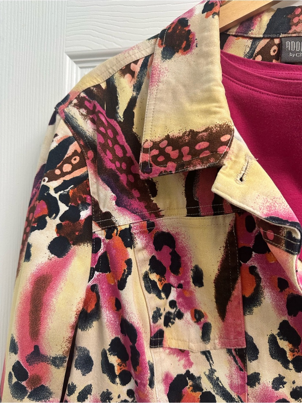 Chico’s Colorful Animal Print Button-Up Jacket & Raspberry Tee Combo - Picture 5 of 9